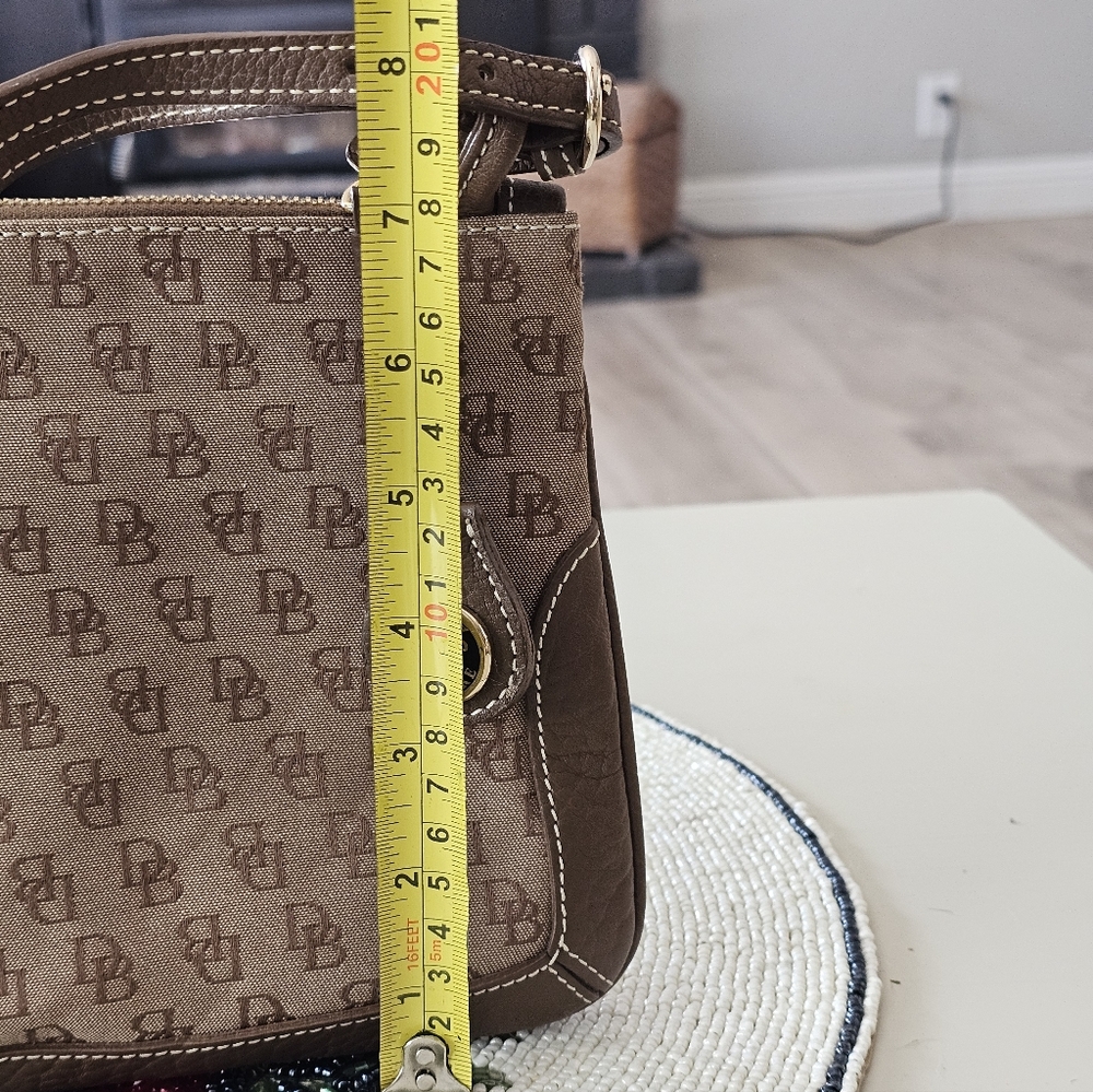 Vintage Dooney & Bourke Shoulder Bag - Picture 8 of 8